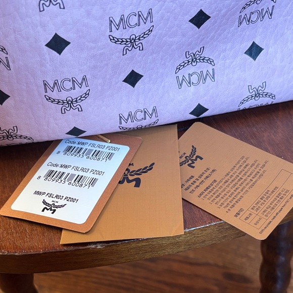 MCM Soft Pink Medium Liz Shopper - Picture 8 of 15